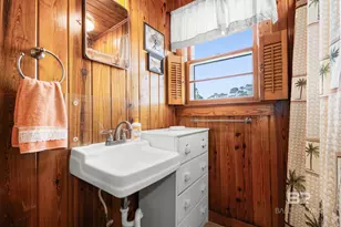 205 W 3rd St, Gulf Shores, AL 36542 - Photo 18