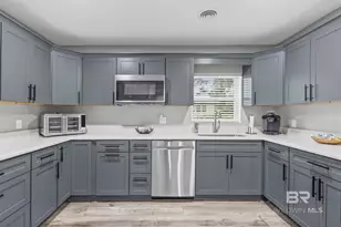 6606 Old Shell Rd, Mobile, AL 36608 - Photo 12