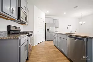 13137 Cavalier St, Spanish Fort, AL 36527 - Photo 6