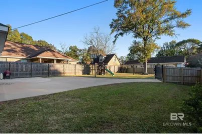 1825 Spring Hill Avenue, Mobile, AL 36607 - Photo 38