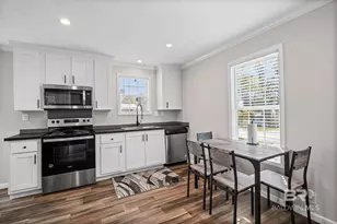 1325 Ridgewood Dr, Lillian, AL 36549 - Photo 4