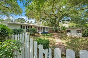 252 S Bayview St, Fairhope, AL 36532 - Photo 18