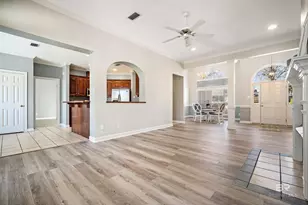 615 Summerlake Pl, Mobile, AL 36608 - Photo 6