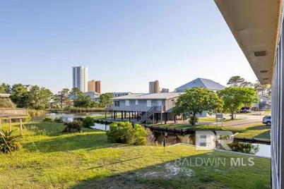 326 W 3rd Avenue, Gulf Shores, AL 36542 - Photo 30