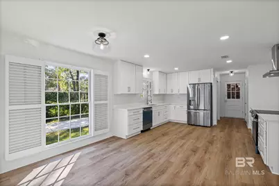 301 E Indian Creek Drive, Mobile, AL 36607 - Photo 16