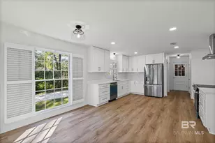 301 E Indian Creek Dr, Mobile, AL 36607 - Photo 16