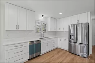 301 E Indian Creek Dr, Mobile, AL 36607 - Photo 18