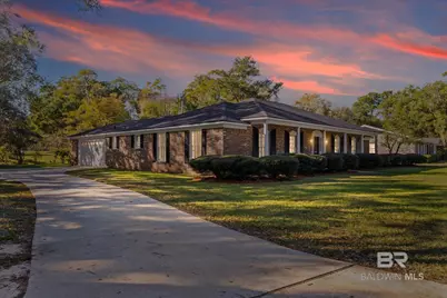 301 E Indian Creek Drive, Mobile, AL 36607 - Photo 2