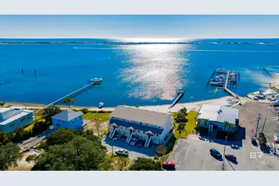 10641 Gulf Beach Highway #D, Pensacola, FL 32507 - Photo 4