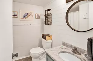 930 W Beach Blvd, Gulf Shores, AL 36542 - Photo 14