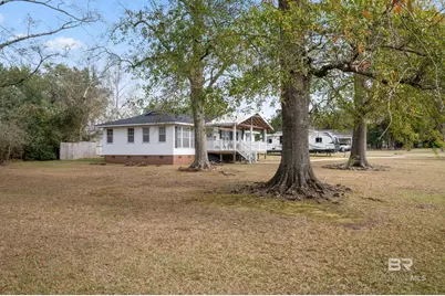 410 W 5th Street, Bay Minette, AL 36507 - Photo 4