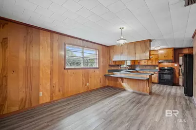 605 N Day Avenue, Bay Minette, AL 36507 - Photo 12