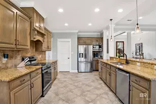 8932 Longue Vue Blvd, Daphne, AL 36526 - Photo 2