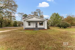 310 W Mango St, Bay Minette, AL 36507 - Photo 2
