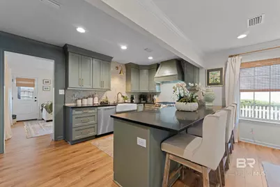 208 Pecan Avenue, Fairhope, AL 36532 - Photo 12