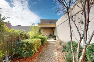 308 St Louis, Mobile, AL 36602 - Photo 10