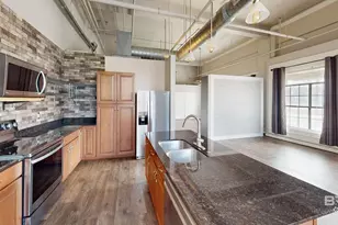 308 St Louis, Mobile, AL 36602 - Photo 28