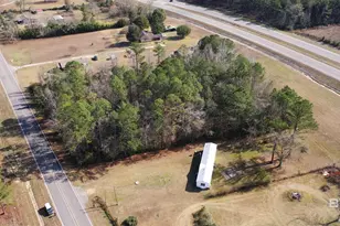 818 Twin Bridges Rd, Flomaton, AL 36441 - Photo 2