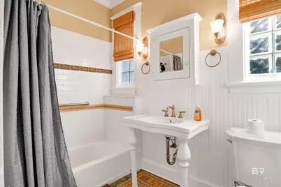 4 Demouy Avenue, Mobile, AL 36606 - Photo 30