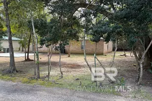 317 E Orange Ave, Foley, AL 36535 - Photo 4