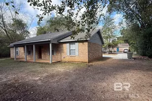 317 E Orange Ave, Foley, AL 36535 - Photo 22
