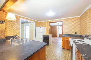 308 Valley Rd, Chickasaw, AL 36611 - Photo 16