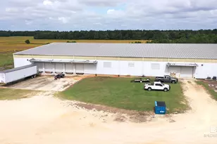 101 18th Ave, Atmore, AL 36502 - Photo 2