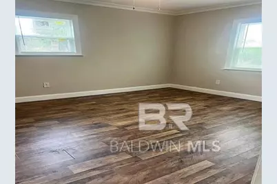 1304 N Cloverleaf Circle, Mobile, AL 36605 - Photo 12