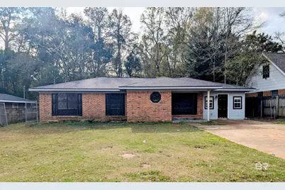 3755 Pleasant Valley Road, Mobile, AL 36609 - Photo 1