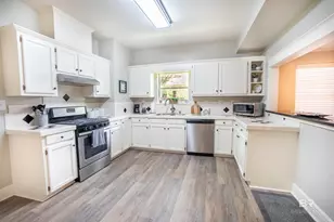 60 Bienville Ave, Mobile, AL 36606 - Photo 12