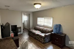 455 Pinehill Dr, Mobile, AL 36606 - Photo 10