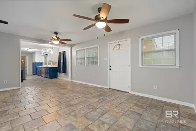 409 E Byron Avenue, Mobile, AL 36609 - Photo 14