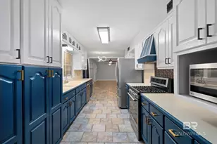 409 E Byron Ave, Mobile, AL 36609 - Photo 10