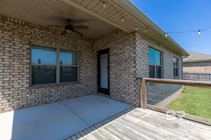 21742 Gullfoss St, Fairhope, AL 36532 - Photo 16