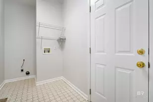 250 N Spring Lake Dr, Mobile, AL 36695 - Photo 24