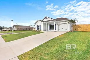 13765 Shea Cir, Foley, AL 36535 - Photo 2