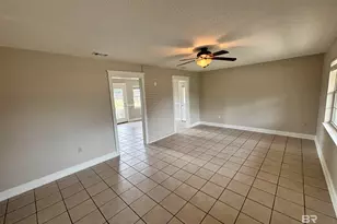 19860 Wilters St, Robertsdale, AL 36567 - Photo 2