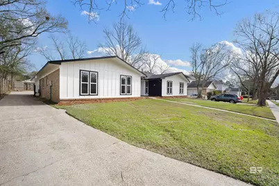 2333 W Huffman Drive, Mobile, AL 36693 - Photo 2