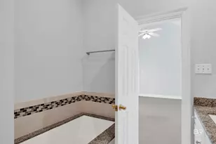 101 N Fairhope Ct, Fairhope, AL 36532 - Photo 16