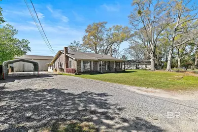 303 W Banyan Street, Bay Minette, AL 36507 - Photo 2