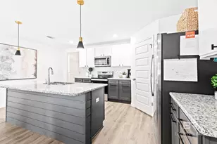 10234 Ruffian Rte, Daphne, AL 36526 - Photo 16