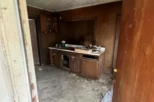 1955 Dr Martin Luther King Jr Ave, Mobile, AL 36617 - Photo 10