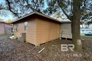 8250 Walton Rd, Daphne, AL 36526 - Photo 6