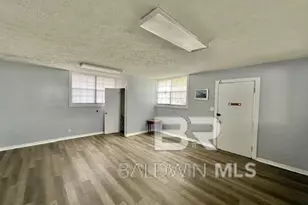 505 N Main St, Atmore, AL 36502 - Photo 6