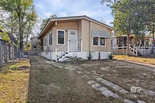 381 Maria Dr, Lillian, AL 36549 - Photo 20