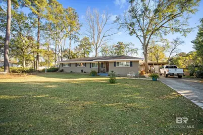 401 W Myrtle Avenue, Foley, AL 36535 - Photo 4