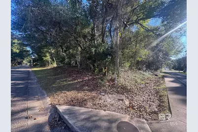 404 Miller Avenue, Fairhope, AL 36532 - Photo 2