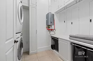 100 N Bancroft St, Fairhope, AL 36532 - Photo 22