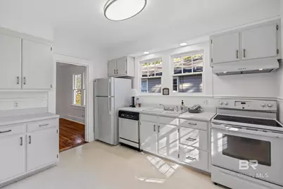 2153 Old Government Street, Mobile, AL 36606 - Photo 6