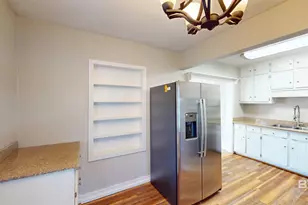 3054 Calais St, Mobile, AL 36606 - Photo 6